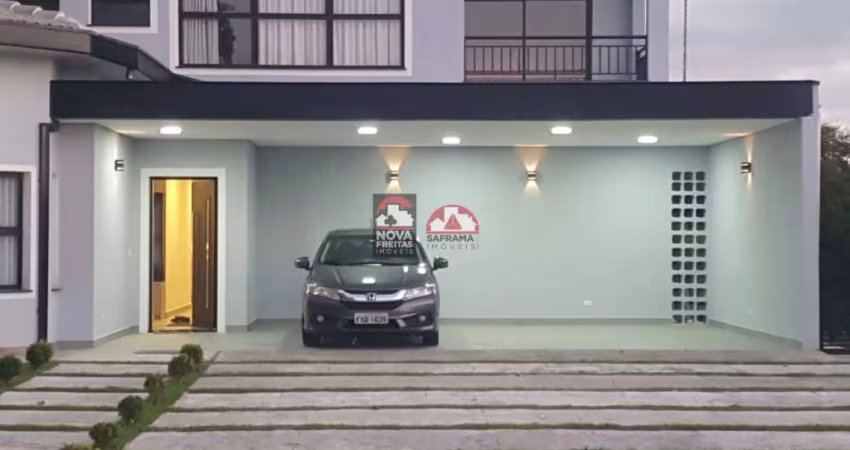 Casa Sobrado Condomínio em Jambeiro