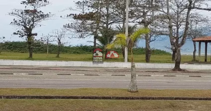 Terreno de 255m² à venda em ótima localização em frente á praia das Palmeiras