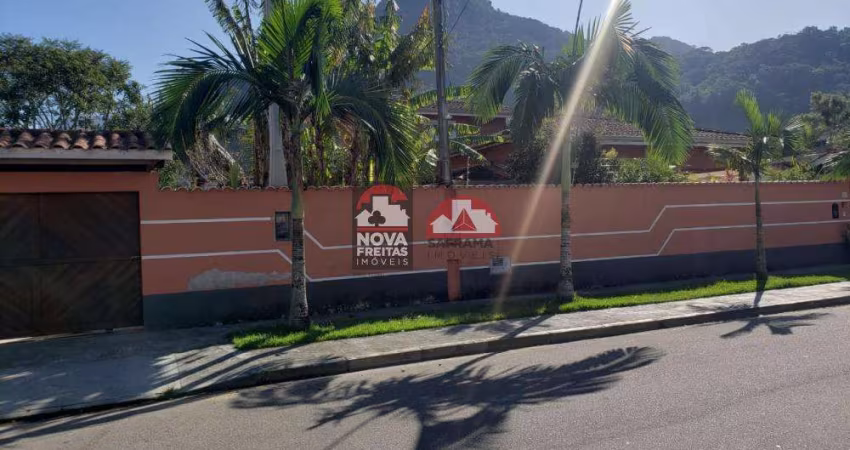 Casa Padrão em Caraguatatuba