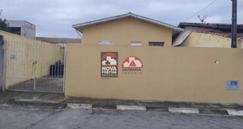 Casa Padrão em Pindamonhangaba