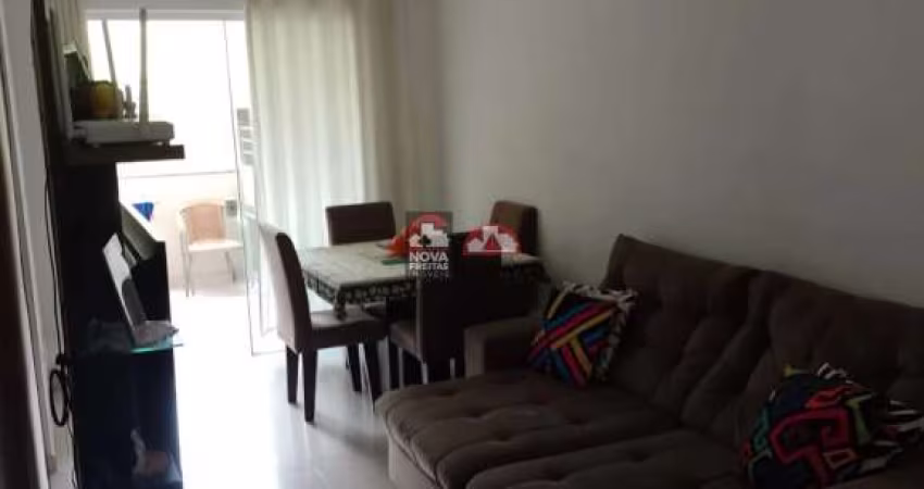 Apartamento à Venda no Edifício Embaúba - Pindamonhangaba/SP