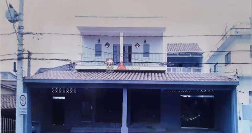 Casa Sobrado Padrão em São José dos Campos