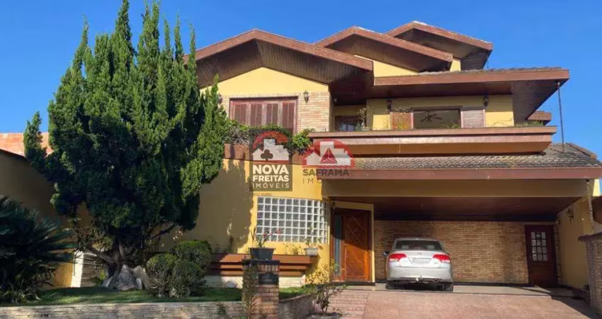 Casa Sobrado Condomínio em São José dos Campos