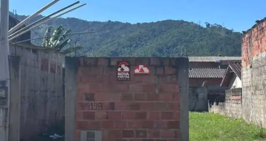 Terreno Padrão em Caraguatatuba