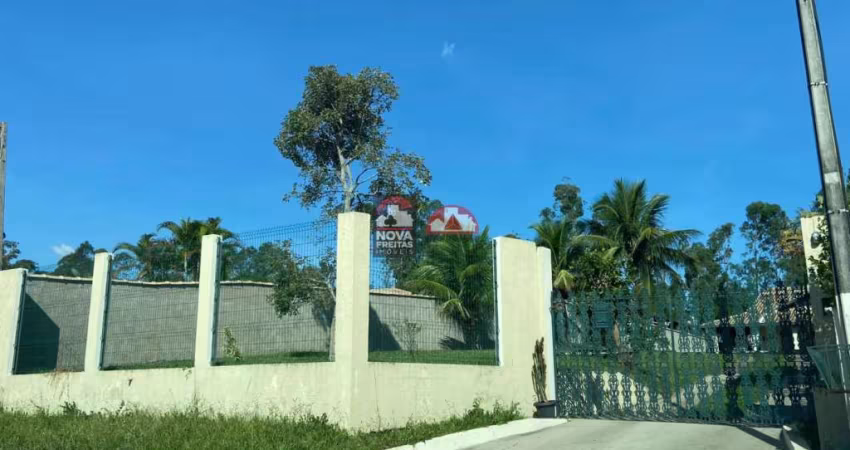 Casa Sobrado Padrão em Pindamonhangaba