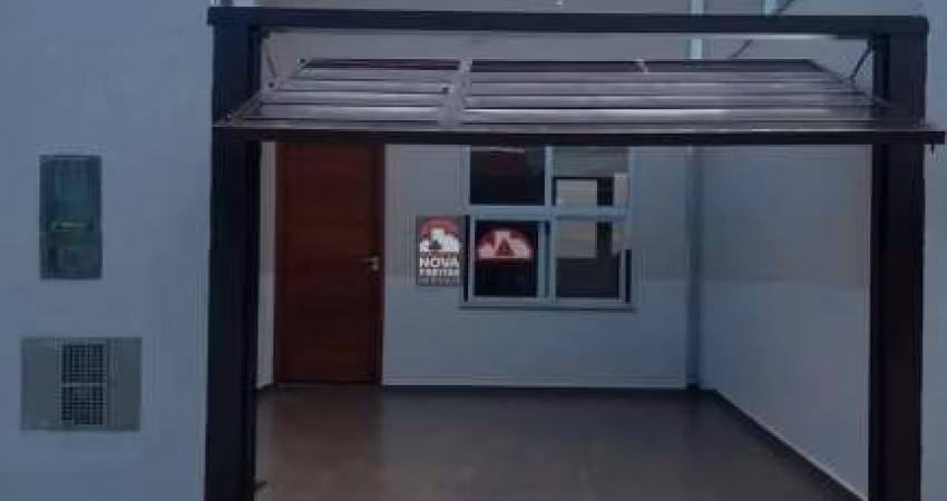 Casa com 2 dormitórios com ótimo acabamento!