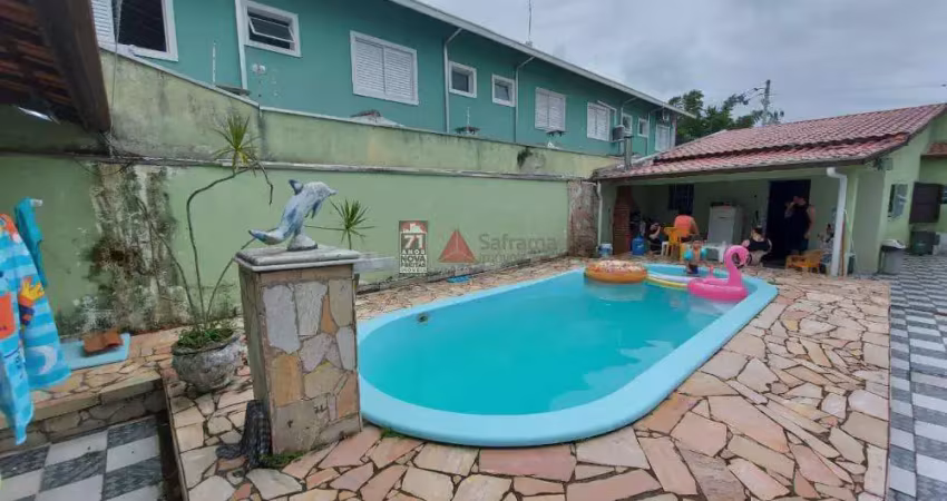 Casa com 4 quartos à venda na Rua Comendador Salvador Lyria Lopes, 299, Martim de Sá, Caraguatatuba