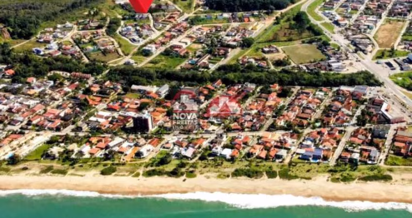 Casa Sobrado Padrão em Caraguatatuba