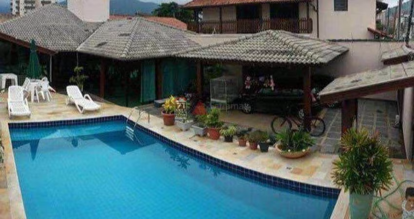 Casa Padrão em Caraguatatuba