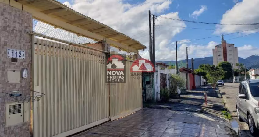 Casa Padrão em Caraguatatuba