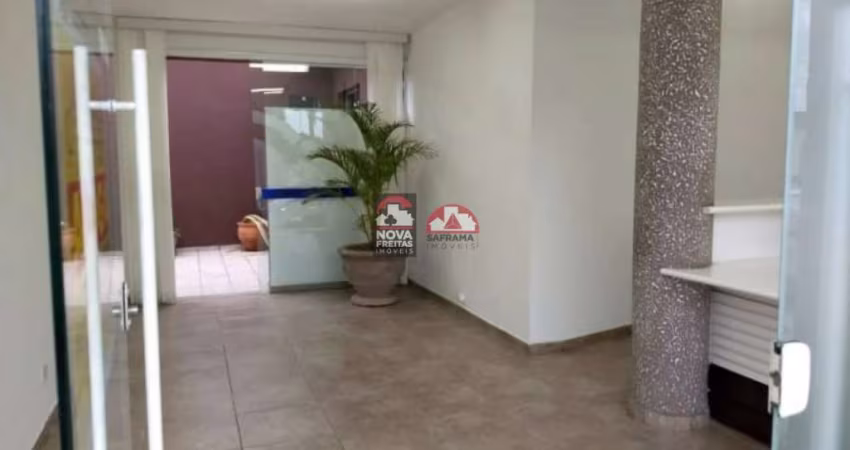 Comercial Casa em Caraguatatuba