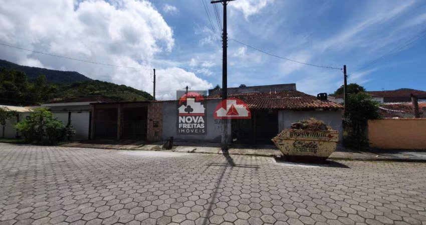 Casa Padrão em Caraguatatuba