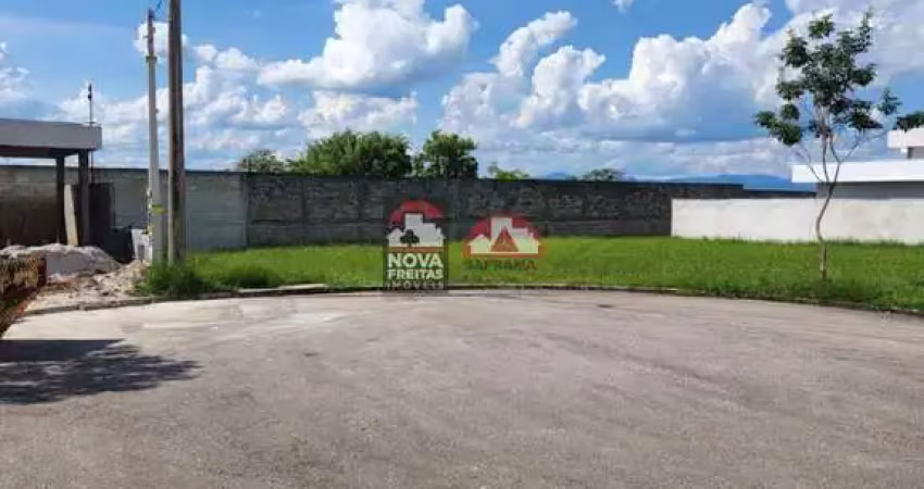 Terreno em condomínio fechado à venda na Avenida das Palmeiras - Rua Manacas, 100, Bairro do Grama, Caçapava