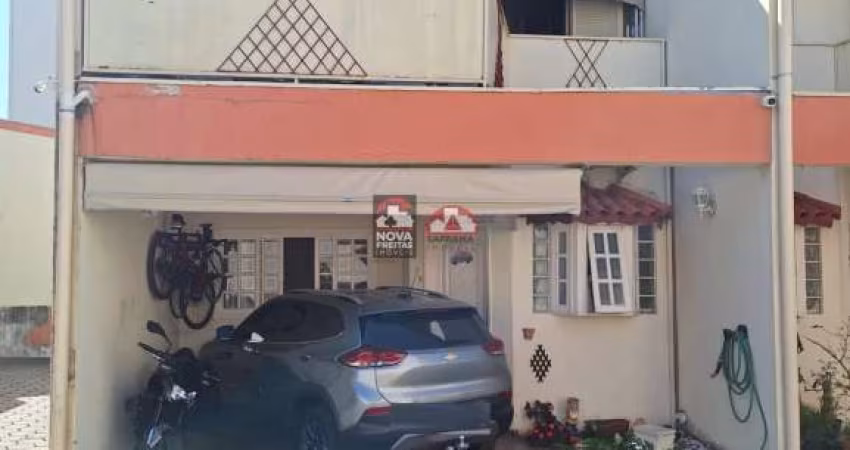 Casa Sobrado Condomínio em Jacareí