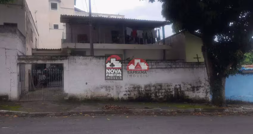 Casa Sobrado Padrão em São José dos Campos