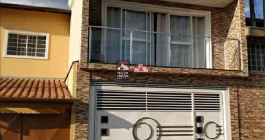 Casa Sobrado Padrão em São José dos Campos