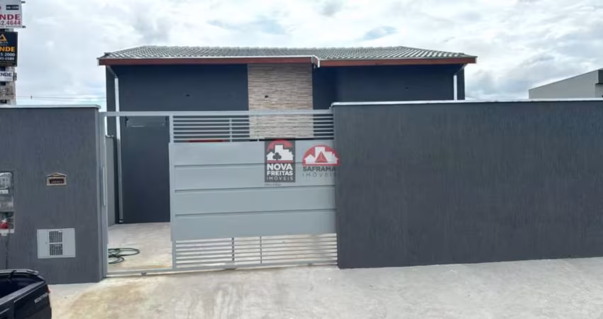 Casa em Construção à Venda no Portal dos Eucaliptos - Pindamonhangaba