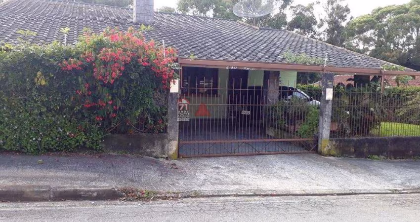 Casa Sobrado Padrão em Campos do Jordão