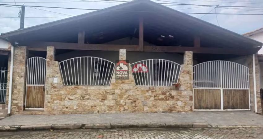 Casa Padrão em Pindamonhangaba