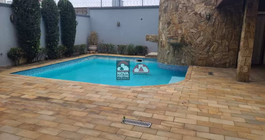 Casa Sobrado Condomínio em São José dos Campos