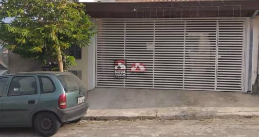 Casa Sobrado Padrão em São José dos Campos