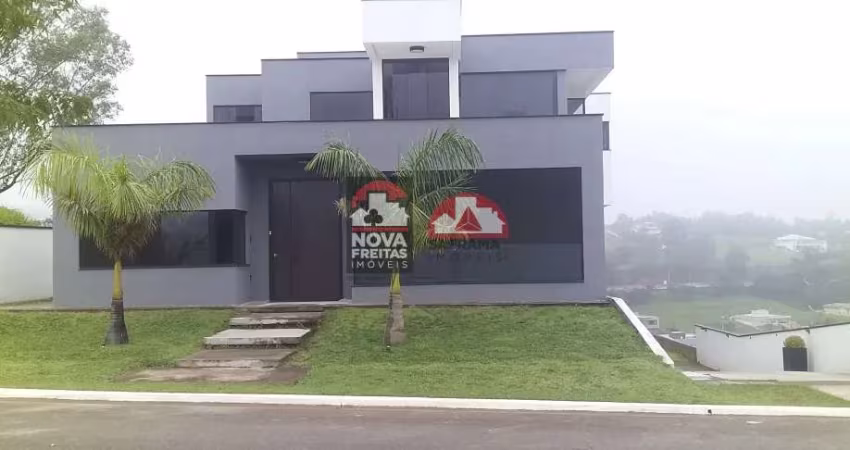 Casa Sobrado Condomínio em Jambeiro