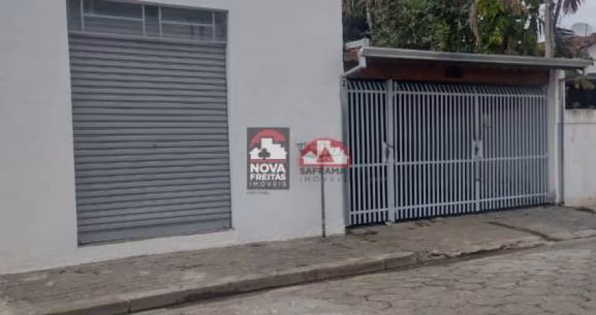 Casa Casa com ponto comercial em Jacareí