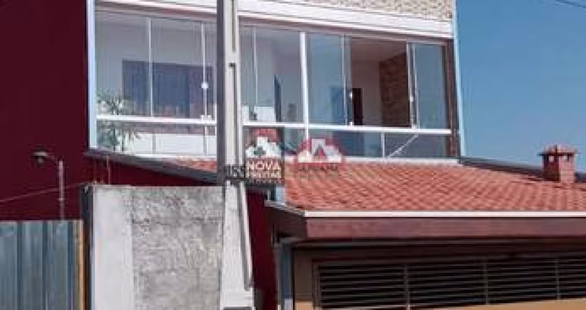 Casa Sobrado Padrão em São José dos Campos