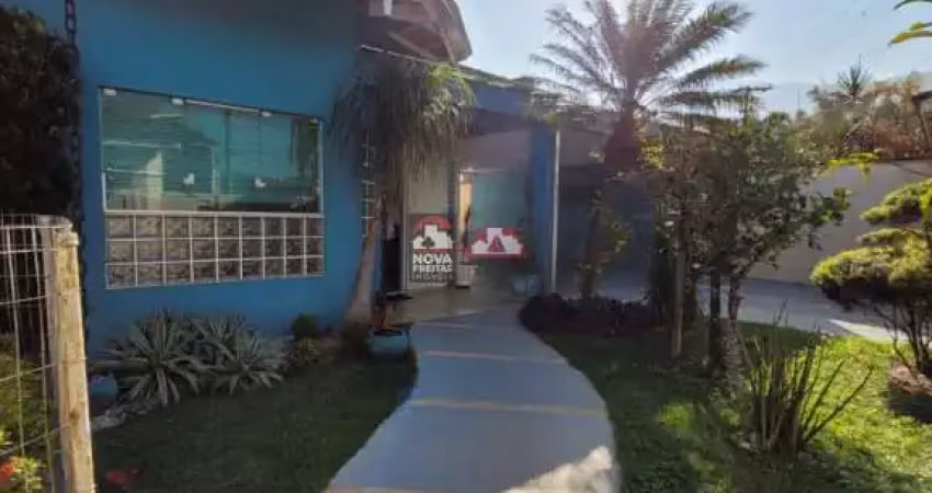 Casa com 6 quartos à venda na Rua Mário Raul de Morais Andrade, 267, Massaguaçu, Caraguatatuba