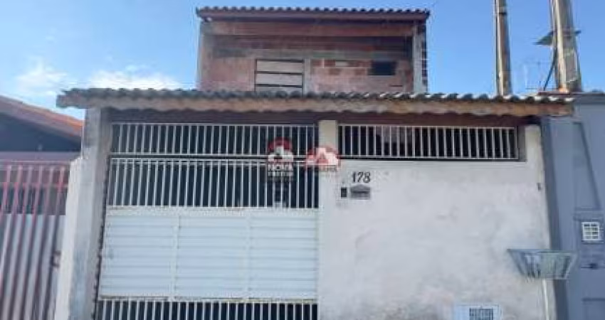 Casa Padrão em Pindamonhangaba