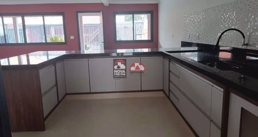 Linda Casa no Vista Verde em São José dos Campos à venda R$636.000,00