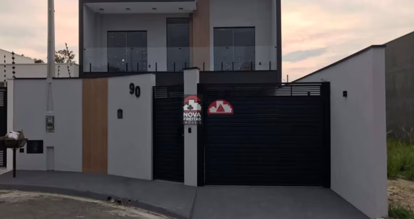 Casa Sobrado Padrão em Pindamonhangaba