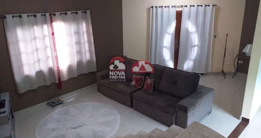 Casa Sobrado Padrão em Pindamonhangaba