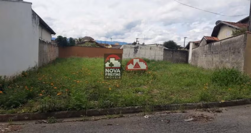 Terreno Padrão em Pindamonhangaba
