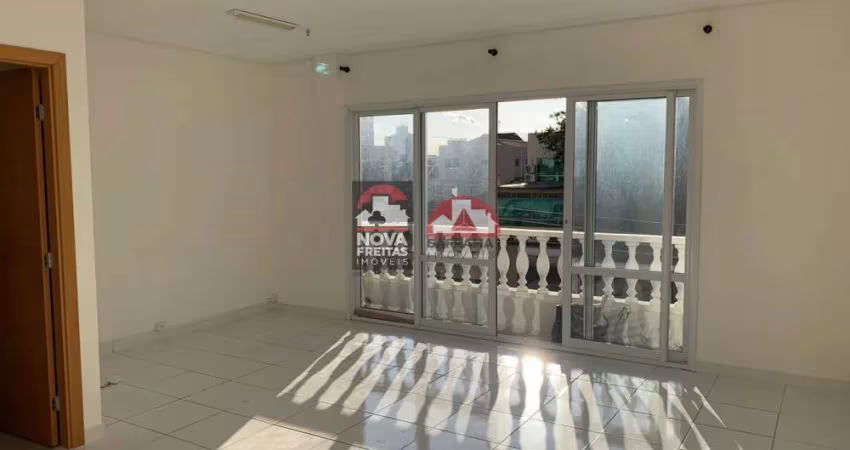 Comercial Sala em condomínio em Jacareí