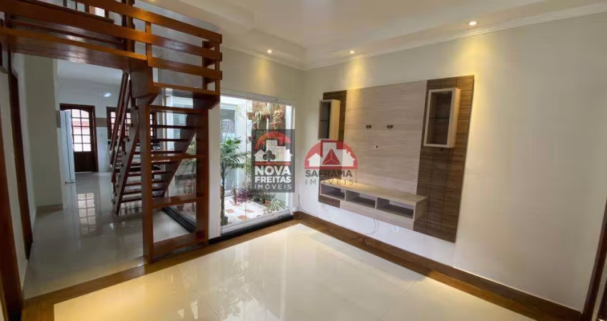 Casa Sobrado Padrão em São José dos Campos