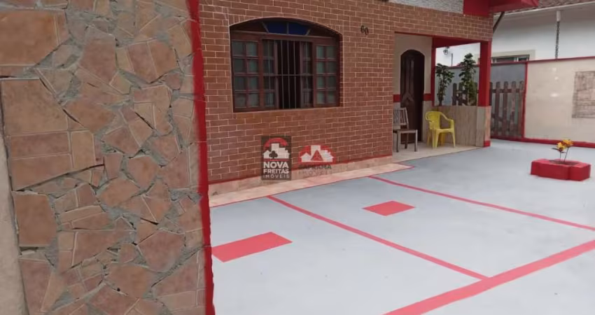 Casa com 3 quartos para alugar na Rua Cabedelo, CASA, 60, Massaguaçu, Caraguatatuba