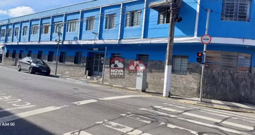 Kitnet / Stúdio à venda na Avenida Frei Pacifico Wagner, 580, Centro, Caraguatatuba