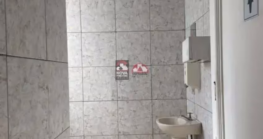 Ampla sala comercial com 4 ambientes no centro ? ideal para seu negócio!