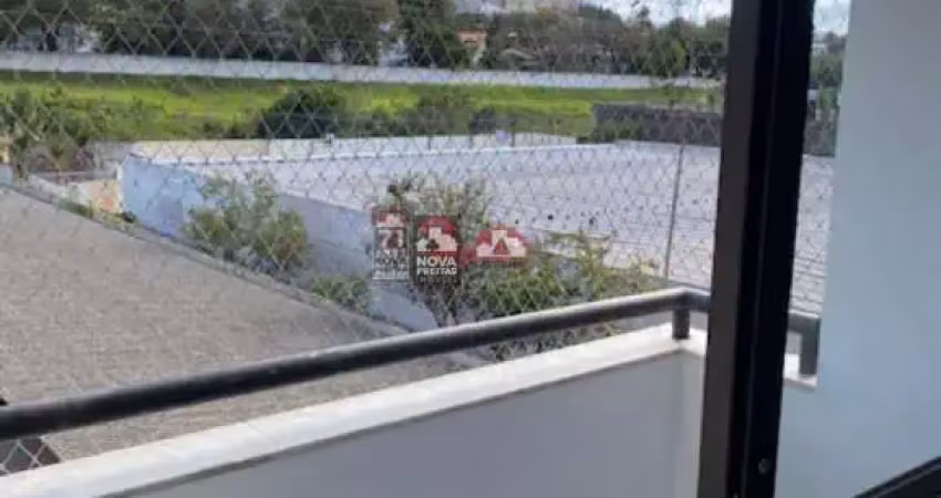 Apartamento com 2 quartos, sendo 1 suíte, com 2 vagas e 2 banheiros, com sacada e vista definitiva. localizado no condomínio siena - bairro jardim aquários em são josé dos campos.