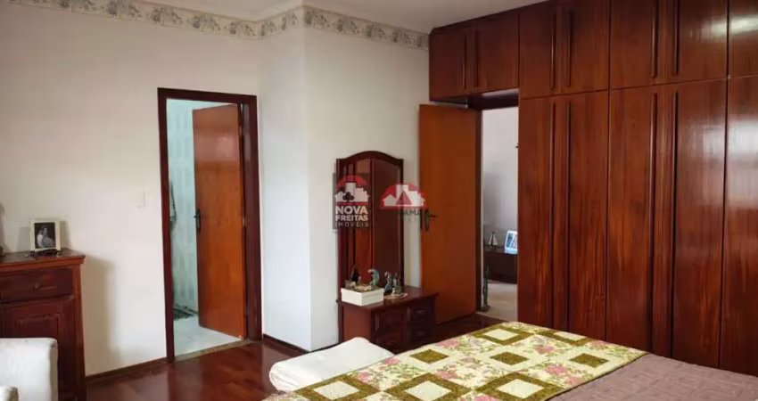 Casa com 3 quartos à venda na Rua Armando Lourenço, 152, Condomínio Esplanada do Sol, São José dos Campos