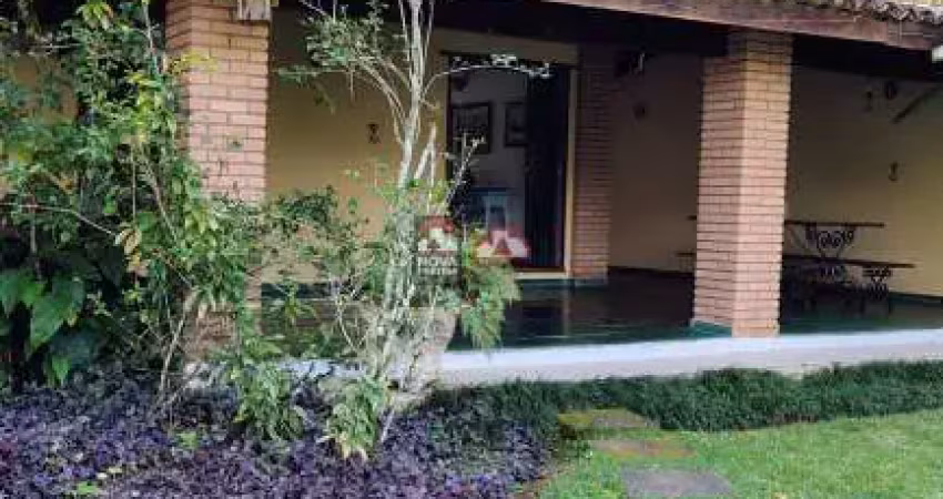 Sobrado mobiliado com piscina na tabatinga ? caraguatatuba (venda ou locação)