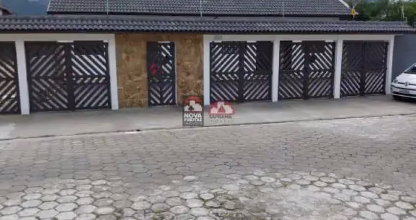 Condomínio próximo da praia   martim de sá com 9 unidades
