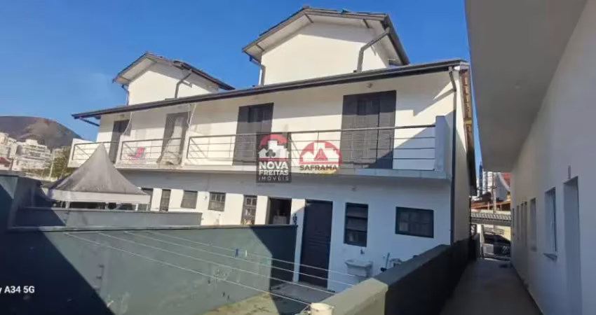 Kitnet / Stúdio para alugar na Rua Alexandre de Souza Freire, UNIDADE 9 - casa 09, 205, Martim de Sá, Caraguatatuba