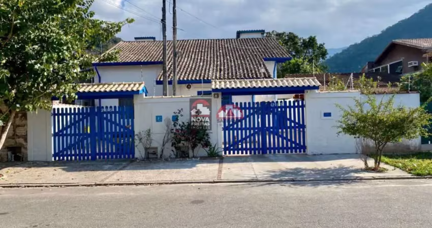 Casa com 3 quartos à venda na Alameda das Palmeiras, 205, Cidade Jardim, Caraguatatuba