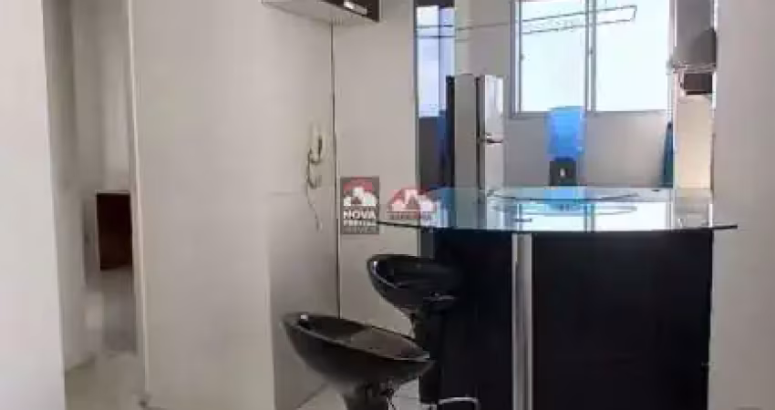 Apartamento à venda no condomínio parque três corações em taubaté!
