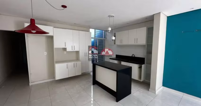 Casa espaçosa a venda em bairro tranquilo em pinda!