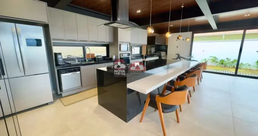 Casa nova e sofisticada no condomínio pé na areia  praia da lagoinha, ubatuba