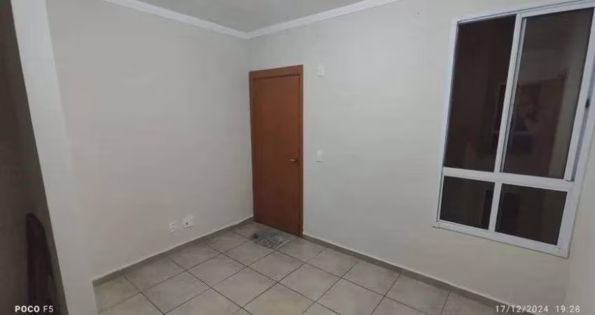 Apto 2 quartos, lazer, piscina, brinquedoteca