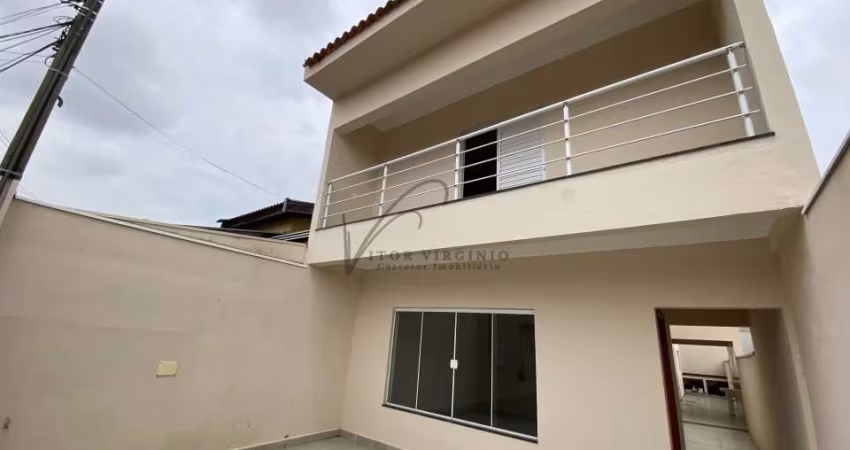 CASA ESTILO SOBRADO COM 197M² NO BAIRRO JAGUARI COM 4 DORMITÓRIOS SENDO UM COM SUÍTE E SACADA